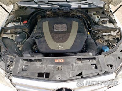 Zdjęcie 11 z 12 samochodu: 2010 MERCEDES-BENZ C 300 VIN:WDDGF5EB3AR109933 - miniatura
