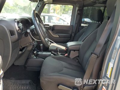 Zdjęcie 7 z 12 samochodu: 2015 JEEP WRANGLER UNLIMITED SPORT VIN:1C4BJWDG4FL627467 - miniatura