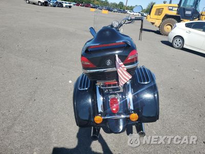 Czwarte zdjęcie samochodu z boku: 2006 KAWASAKI VN1600 G VIN:JKBVNKG116A000468 - miniatura