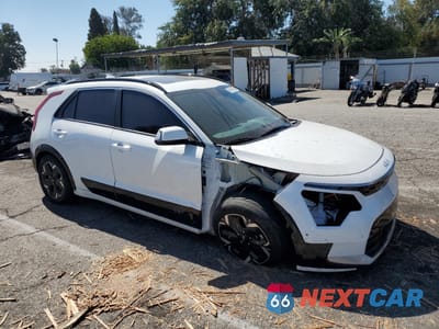 Czwarte zdjęcie samochodu z boku: 2024 KIA NIRO WAVE VIN:KNDCT3L15R5098081 - miniatura