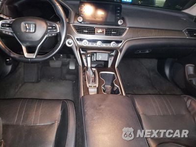 Zdjęcie 8 z 12 samochodu: 2018 HONDA ACCORD EXL VIN:1HGCV1F50JA113046 - miniatura
