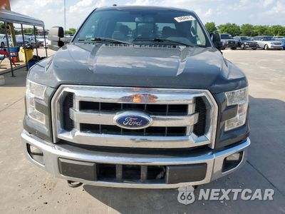 Piąte zdjęcie samochodu w środku: 2017 FORD F150 SUPERCREW VIN:1FTFW1EGXHKD03758 - miniatura