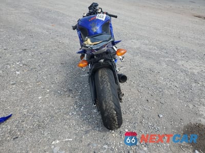 Czwarte zdjęcie samochodu z boku: 2009 YAMAHA YZFR6 VIN:JYARJ16E19A013677 - miniatura