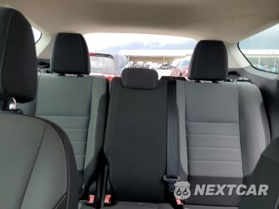 Zdjęcie 10 z 16 samochodu: 2017 FORD ESCAPE S VIN:1FMCU0F72HUD72302 - miniatura
