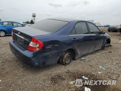 Trzecie zdjęcie samochodu z tyłu: 2002 TOYOTA CAMRY LE VIN:4T1BE32K52U597101 - miniatura