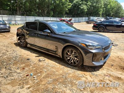 Czwarte zdjęcie samochodu z boku: 2023 KIA STINGER GT LINE VIN:KNAE35LD4P6122955 - miniatura