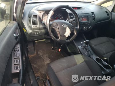 Zdjęcie 8 z 12 samochodu: 2015 KIA FORTE EX VIN:KNAFX4A86F5339419 - miniatura