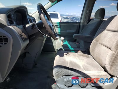 Zdjęcie 7 z 15 samochodu: 2001 HONDA ODYSSEY LX VIN:2HKRL18561H529123 - miniatura