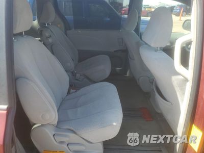 Zdjęcie 11 z 15 samochodu: 2012 TOYOTA SIENNA LE VIN:5TDKK3DC2CS254920 - miniatura