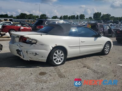 Trzecie zdjęcie samochodu z tyłu: 2005 CHRYSLER SEBRING GTC VIN:1C3EL75R45N614237 - miniatura