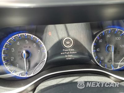 Zdjęcie 9 z 15 samochodu: 2018 CHRYSLER PACIFICA LIMITED VIN:2C4RC1GG5JR107933 - miniatura
