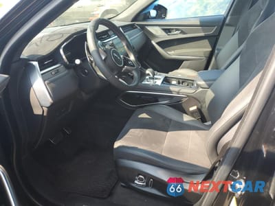 Zdjęcie 7 z 12 samochodu: 2025 JAGUAR F-PACE SVR VIN:SADCZ2FE6SA744057 - miniatura