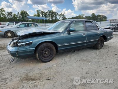 1996 MERCURY GRAND MARQUIS GS 2MELM74W1TX614875 - główne zdjęcie licytacji z USA - miniatura