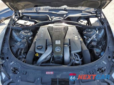Zdjęcie 11 z 12 samochodu: 2012 MERCEDES-BENZ CL 63 AMG VIN:WDDEJ7EB4CA029429 - miniatura