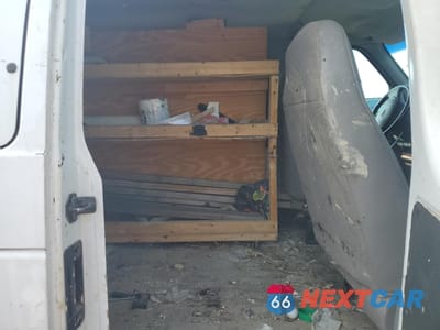 Zdjęcie 11 z 13 samochodu: 2000 FORD ECONOLINE E350 SUPER DUTY WAGON VIN:1FBSS31L7YHB82648 - miniatura