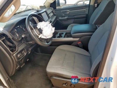 Zdjęcie 13 z 24 samochodu: 2020 RAM 1500 BIG HORN/LONE STAR VIN:1C6RREFT5LN180005 - miniatura