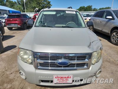 Piąte zdjęcie samochodu w środku: 2008 FORD ESCAPE XLT VIN:1FMCU03138KD06918 - miniatura