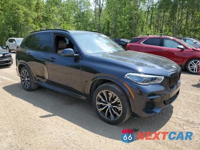 Czwarte zdjęcie samochodu z boku: 2023 BMW X5 M50I VIN:5UXJU4C01P9R91533 - miniatura