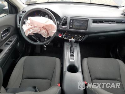 Zdjęcie 8 z 14 samochodu: 2020 HONDA HR-V EX VIN:3CZRU6H59LM735134 - miniatura