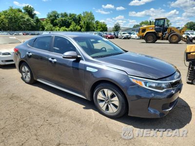 Czwarte zdjęcie samochodu z boku: 2017 KIA OPTIMA HYBRID VIN:KNAGT4LE3H5009758 - miniatura