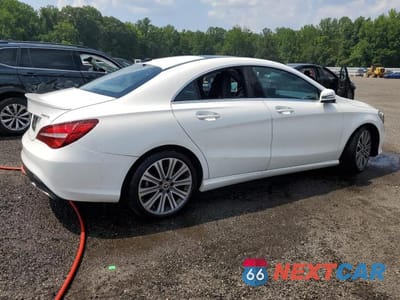 Trzecie zdjęcie samochodu z tyłu: 2019 MERCEDES-BENZ CLA 250 4MATIC VIN:WDDSJ4GBXKN774868 - miniatura