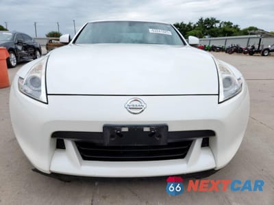 Piąte zdjęcie samochodu w środku: 2010 NISSAN 370Z VIN:JN1AZ4EH2AM501582 - miniatura