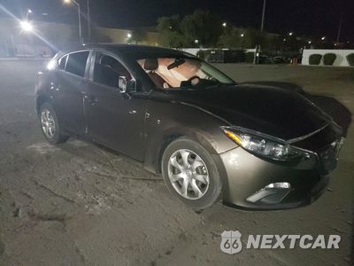 Czwarte zdjęcie samochodu z boku: 2015 MAZDA 3 SPORT VIN:3MZBM1K77FM124850 - miniatura