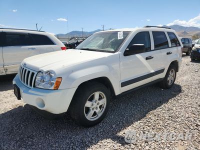 2005 JEEP GRAND CHEROKEE LAREDO 1J4GR48K05C581016 - główne zdjęcie licytacji z USA - miniatura