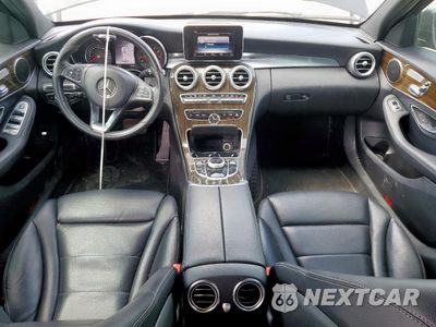 Zdjęcie 8 z 15 samochodu: 2018 MERCEDES-BENZ C 300 VIN:55SWF4JB6JU255026 - miniatura