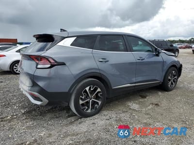 Trzecie zdjęcie samochodu z tyłu: 2023 KIA SPORTAGE EX VIN:5XYK33AF8PG034485 - miniatura