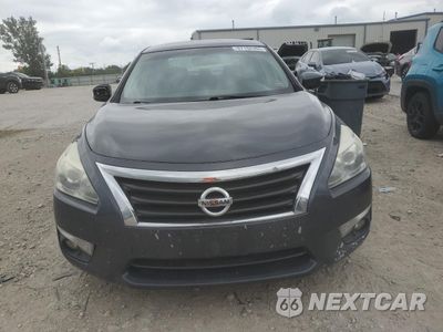 Piąte zdjęcie samochodu w środku: 2013 NISSAN ALTIMA 2.5 VIN:1N4AL3AP5DN472640 - miniatura