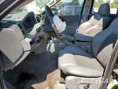 Zdjęcie 7 z 13 samochodu: 2007 JEEP GRAND CHEROKEE SRT-8 VIN:1J8HR783X7C630206 - miniatura