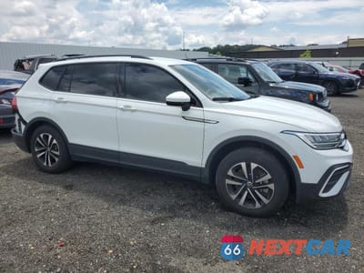 Czwarte zdjęcie samochodu z boku: 2024 VOLKSWAGEN TIGUAN S VIN:3VVRB7AX1RM113456 - miniatura
