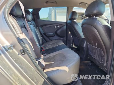 Zdjęcie 11 z 14 samochodu: 2011 HYUNDAI TUCSON GLS VIN:KM8JU3AC4BU185843 - miniatura