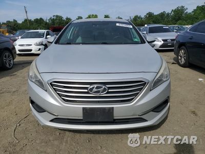 Piąte zdjęcie samochodu w środku: 2016 HYUNDAI SONATA SE VIN:5NPE24AF2GH307256 - miniatura