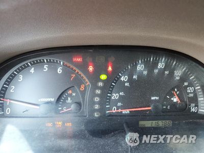 Zdjęcie 9 z 13 samochodu: 2002 TOYOTA CAMRY LE VIN:JTDBF30K820014063 - miniatura