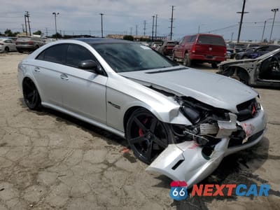 Czwarte zdjęcie samochodu z boku: 2006 MERCEDES-BENZ CLS 55 AMG VIN:WDDDJ76X16A040396 - miniatura