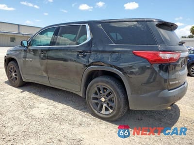 Drugie zdjęcie samochodu z przodu: 2018 CHEVROLET TRAVERSE LS VIN:1GNEVLKW1JJ152558 - miniatura
