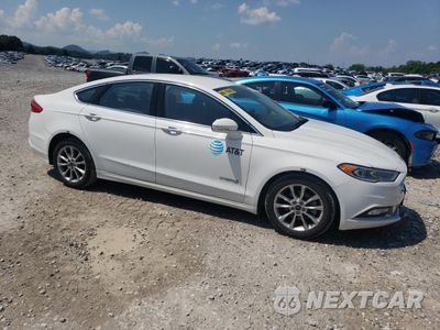 Czwarte zdjęcie samochodu z boku: 2017 FORD FUSION SE HYBRID VIN:3FA6P0LU6HR400750 - miniatura