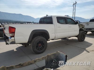 Trzecie zdjęcie samochodu z tyłu: 2017 TOYOTA TACOMA DOUBLE CAB VIN:3TMDZ5BN2HM035743 - miniatura