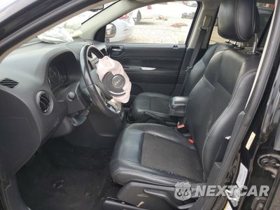 Zdjęcie 7 z 16 samochodu: 2016 JEEP COMPASS LATITUDE VIN:1C4NJCEB6GD664627 - miniatura