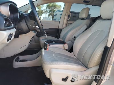 Zdjęcie 7 z 16 samochodu: 2018 CHRYSLER PACIFICA TOURING L VIN:2C4RC1BG4JR295254 - miniatura
