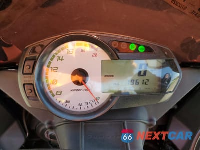 Zdjęcie 7 z 10 samochodu: 2012 KAWASAKI ZX600 R VIN:JKAZX4R18CA033004 - miniatura