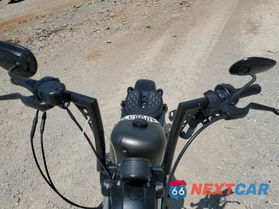 Piąte zdjęcie samochodu w środku: 2021 HARLEY-DAVIDSON XL883 N VIN:1HD4LE216MB419233 - miniatura