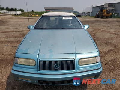 Piąte zdjęcie samochodu w środku: 1993 CHRYSLER LEBARON VIN:1C3XU4534PF560600 - miniatura