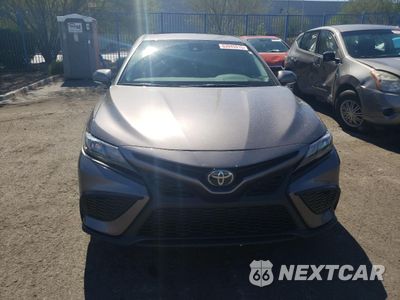 Piąte zdjęcie samochodu w środku: 2024 TOYOTA CAMRY SE NIGHT SHADE VIN:4T1G11AK7RU850307 - miniatura
