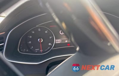 Zdjęcie 8 z 14 samochodu: 2019 AUDI A6 PREMIUM VIN:WAUD8AF27KN131373 - miniatura