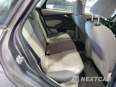 Zdjęcie 10 z 14 samochodu: 2014 FORD FOCUS SE VIN:1FADP3K23EL104877 - miniatura