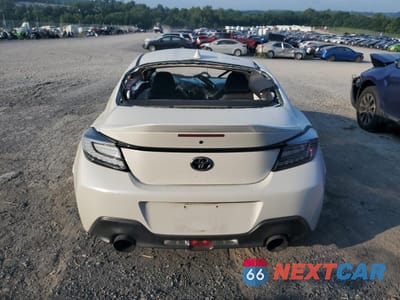 Zdjęcie 6 z 14 samochodu: 2024 TOYOTA GR 86 PREMIUM VIN:JF1ZNBE14R9759562 - miniatura