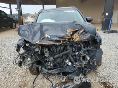Piąte zdjęcie samochodu w środku: 2016 JEEP COMPASS LATITUDE VIN:1C4NJCEB6GD664627 - miniatura